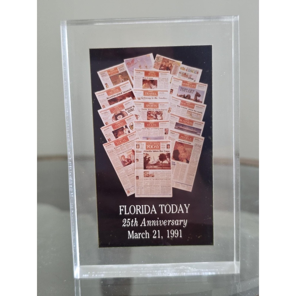 Vintage 1991 FLORIDA TODAY 25th Anniversary Lucite Paperweight TODAY 1966 First